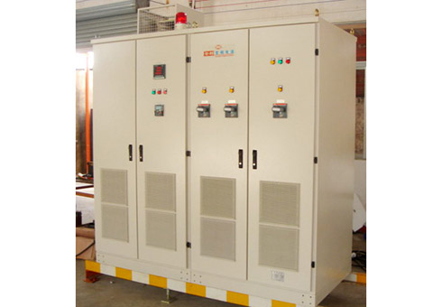 大金機電設(shè)備(蘇州)有限公司 250KVA變頻電源