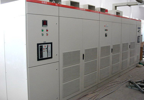 江蘇熔盛重工有限公司訂購的2臺1600KVA變頻岸電電源投入使用